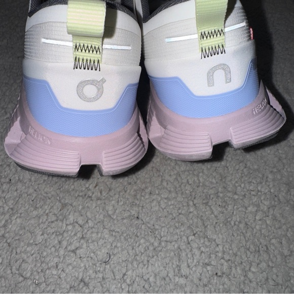 NWOB On Running Women's Cloud X Shift Running Shoe, Undyed-White/Heron Size 10.5 - Picture 6 of 10